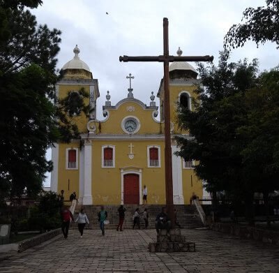 Igreja Matriz de São Thomé das Letras no estilo barroco, datada do século XVIII 